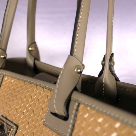 Dooney & Bourke Woven Straw-Look Tote Bag Tan Taupe NWOT - Picture 8 of 11